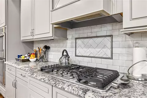 Kitchen - 5665 Bridleton Xing, Suwanee, GA 30024 photo 3 of 4