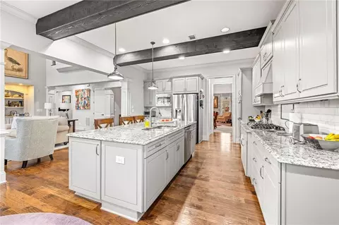 Kitchen - 5665 Bridleton Xing, Suwanee, GA 30024 photo 2 of 4