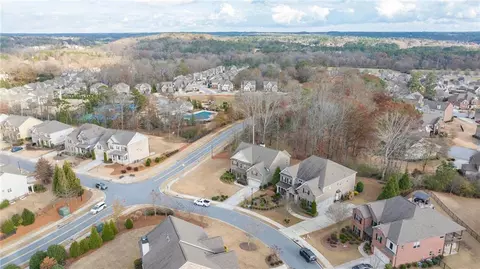 View/Area - 5665 Bridleton Xing, Suwanee, GA 30024 photo 6 of 19
