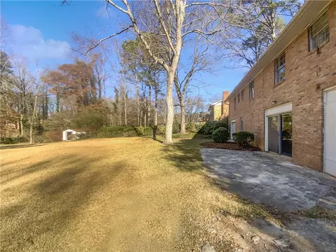 6041 Morrow Cv, Morrow, GA 30260 photo 10
