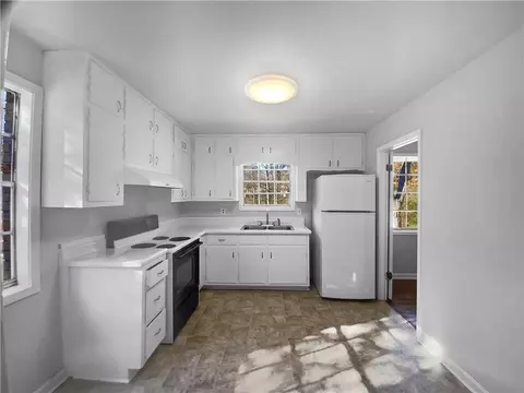 6041 Morrow Cv, Morrow, GA 30260 photo 6