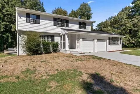1594 Pintail Rd, Jonesboro, GA 30238