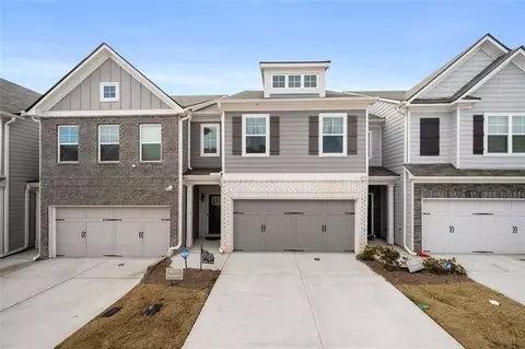 7757 Squire Ct, Fairburn, GA 30213