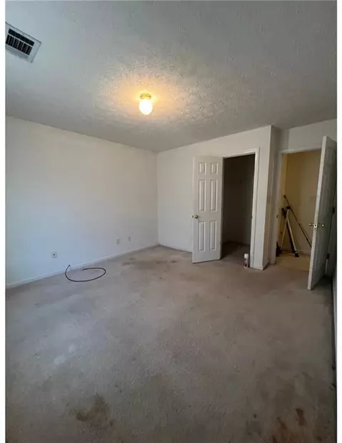 1011 Riverclift Dr, Covington, GA 30016 photo 7