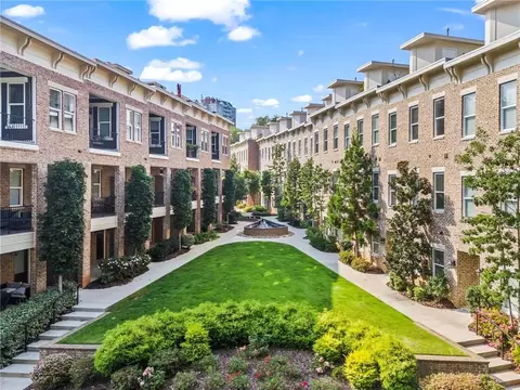 359 Brownstones Cir NE, Atlanta, GA 30312