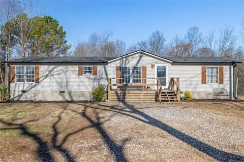 732 Maley Rd, Jefferson, GA 30549