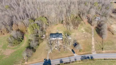 732 Maley Rd, Jefferson, GA 30549 photo 3