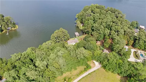 View/Area - 137 Pine Bluff Trl, Jackson, GA 30233 photo 4 of 5