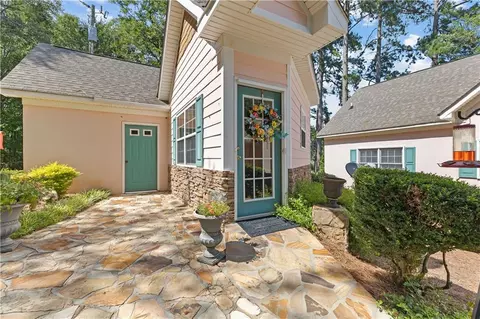 Exterior - 137 Pine Bluff Trl, Jackson, GA 30233 photo 5 of 16