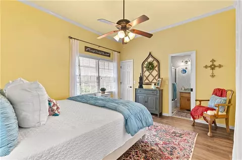 Bedroom - 137 Pine Bluff Trl, Jackson, GA 30233 photo 4 of 9