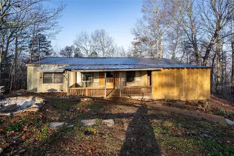 479 Long Acre Dr, Waleska, GA 30183