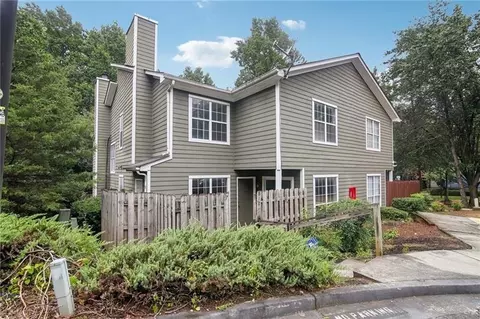 812 Wuthering Way, Norcross, GA 30093