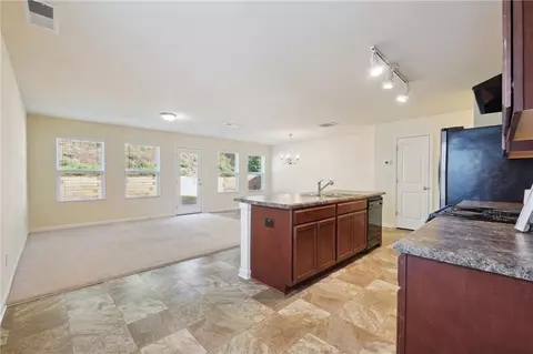 30 Everett Cir, Cartersville, GA 30120 photo 3