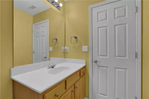2001 Commonwealth Way, Grayson, GA 30017 photo 30