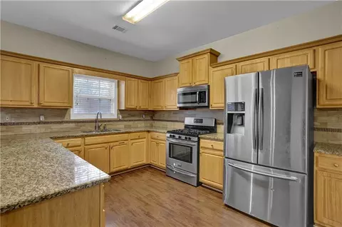 2001 Commonwealth Way, Grayson, GA 30017 photo 15