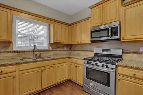 2001 Commonwealth Way, Grayson, GA 30017 photo 14