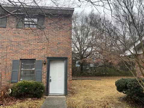 6354 Shannon Pkwy #32F, Union City, GA 30291
