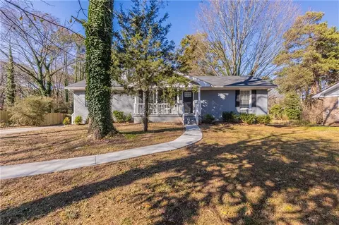 944 Rays Rd, Stone Mountain, GA 30083