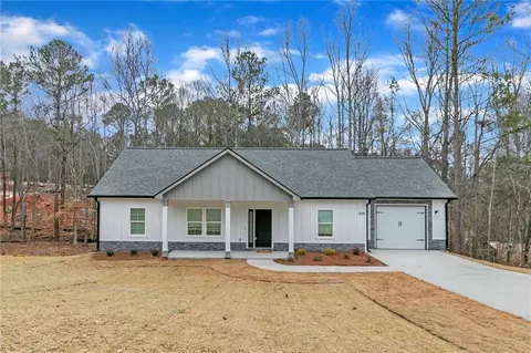 209 Old Hamilton Mills Rd, Bremen, GA 30110