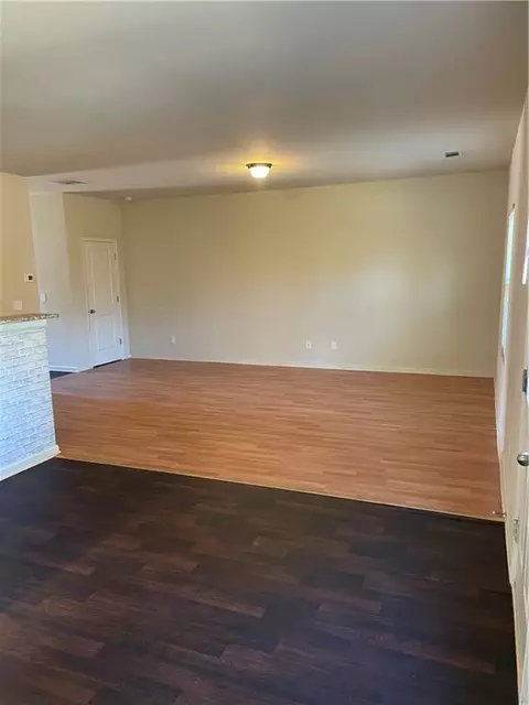 611 Independence Ave, Pendergrass, GA 30567 photo 4