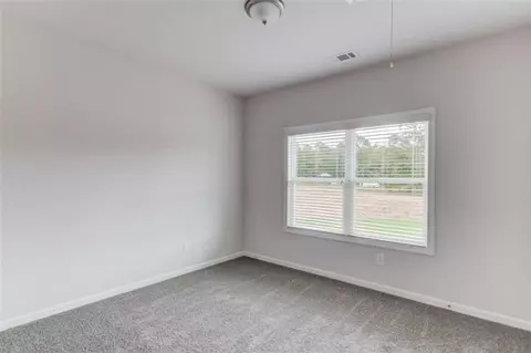 Bedroom - 1484 Daniel Rd, Demorest, GA 30535 photo 10 of 12