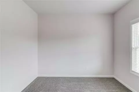 Bedroom - 1484 Daniel Rd, Demorest, GA 30535 photo 11 of 12