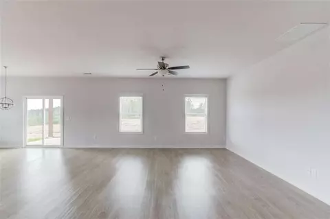 Living - 1484 Daniel Rd, Demorest, GA 30535 photo 1 of 7