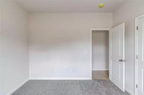 Bedroom - 1484 Daniel Rd, Demorest, GA 30535 photo 8 of 12