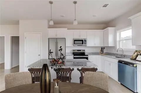 Kitchen - 1484 Daniel Rd, Demorest, GA 30535 photo 2 of 3