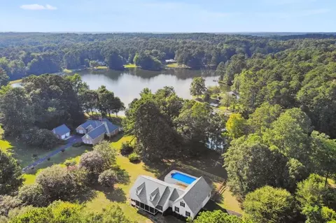 1190 Lake Stone Lea Dr, Oxford, GA 30054