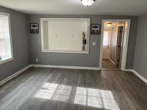 Living - 170 S River Dr, Jackson, GA 30233 photo 1 of 4