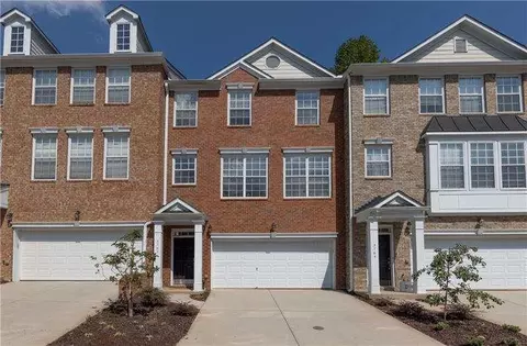 3763 Chattahoochee Summit Dr #3, Atlanta, GA 30339