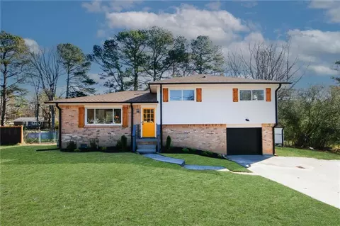 1846 Town Pl, Snellville, GA 30078