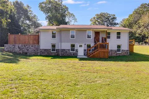 7077 Milam Rd, Winston, GA 30187