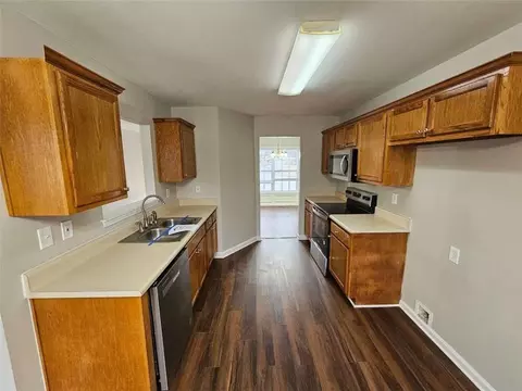 6969 Pine Shadow Way, Winston, GA 30187 photo 9