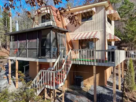 109 Sandy Ln, Blairsville, GA 30512