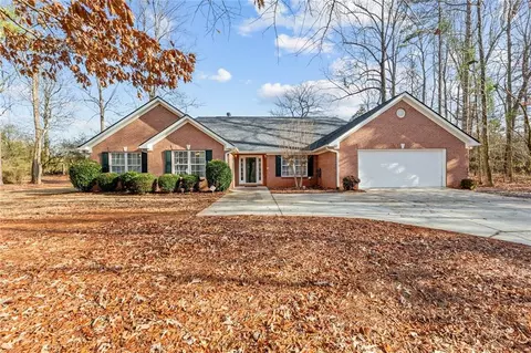 1235 Overland Park Dr, Braselton, GA 30517