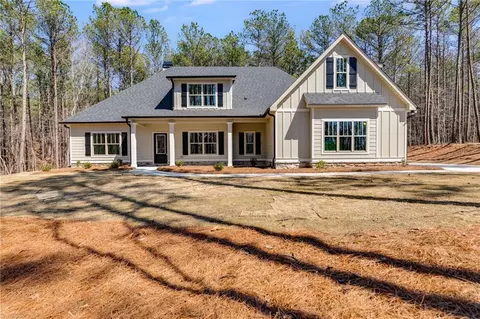 80 Liberty Station Dr, Bremen, GA 30110