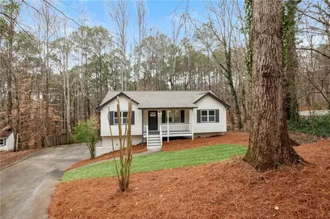 170 Remington Ln, Acworth, GA 30101