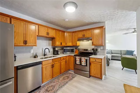 Kitchen - 5862 Homestead Cir, Rex, GA 30273 photo 2 of 3