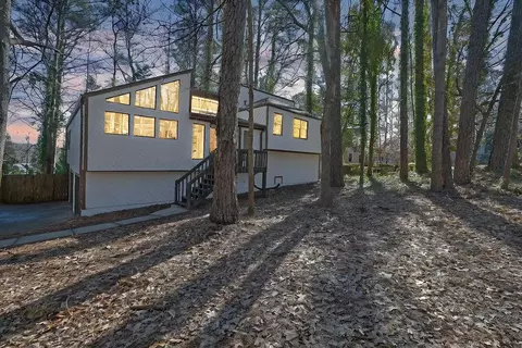 3952 Fairington Dr, Marietta, GA 30066