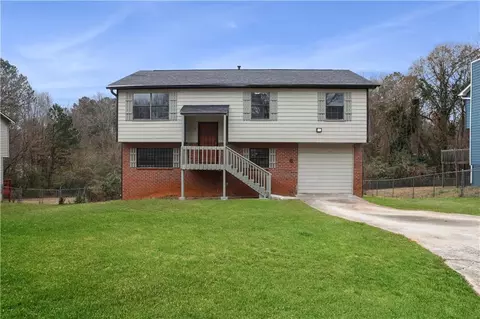 2729 Oxford Dr, Decatur, GA 30034