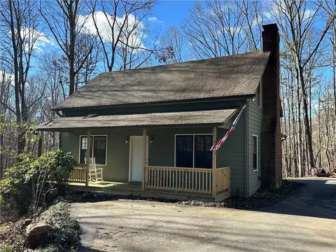 91 Lake Cir, Dahlonega, GA 30533