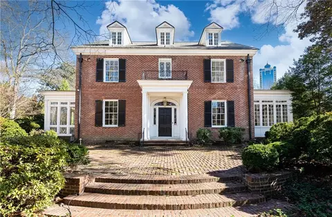 2933 Andrews Dr NW, Atlanta, GA 30305