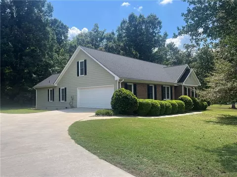 177 Simeon Dr, Mcdonough, GA 30252