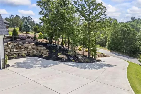Exterior - 61 Lookout, Toccoa, GA 30577 photo 5 of 20