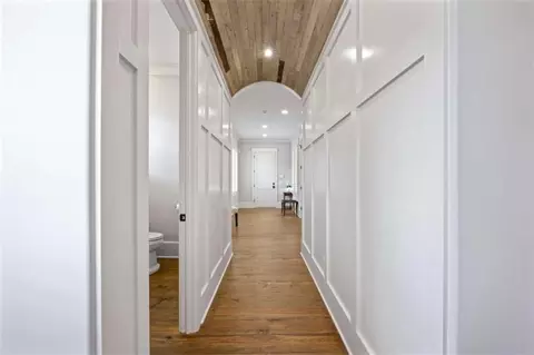 Entry Way - 61 Lookout, Toccoa, GA 30577 photo 12 of 25