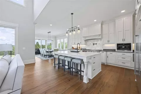 Kitchen - 61 Lookout, Toccoa, GA 30577 photo 10 of 11