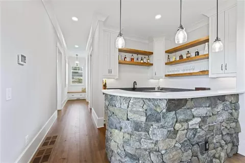 Entry Way - 61 Lookout, Toccoa, GA 30577 photo 9 of 25