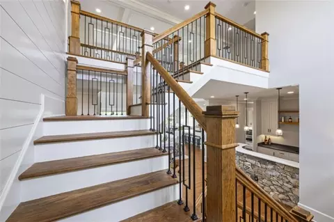 Entry Way - 61 Lookout, Toccoa, GA 30577 photo 18 of 25
